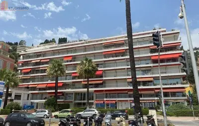 Studio à Menton