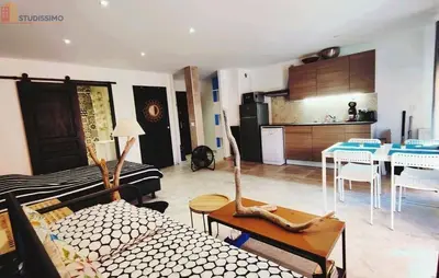 Studio à Vallauris