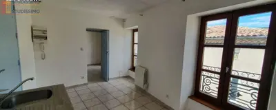 Studio à Privas