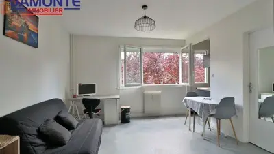 Studio à Saint-Julien-les-Villas
