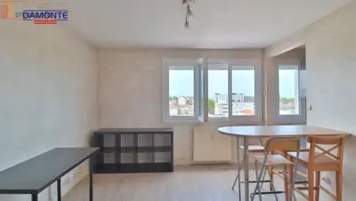 Studio à Saint-Julien-les-Villas