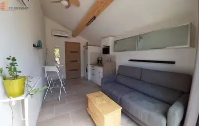 Studio à Sainte-Savine