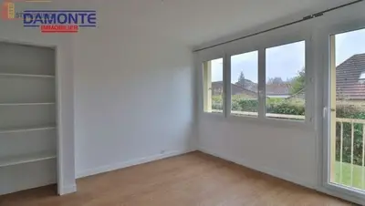 Studio à Saint-Pouange