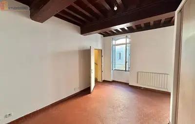 Studio à Tarascon