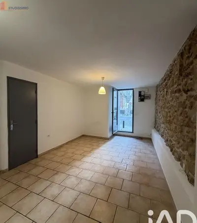 Studio à Pélissanne