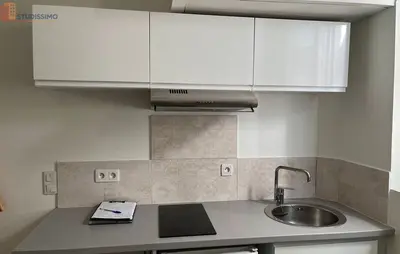 Studio à Grans
