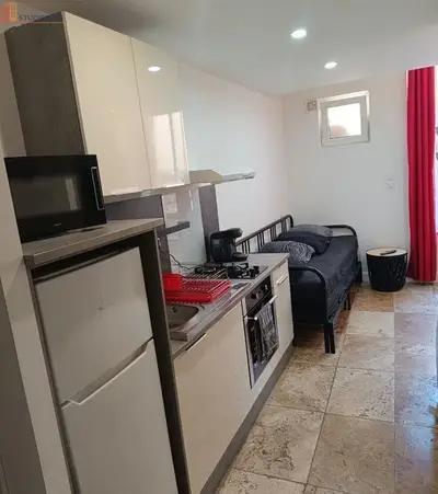 Studio à Lasbordes