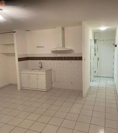 Studio à Falaise