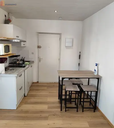 Studio à Maurs