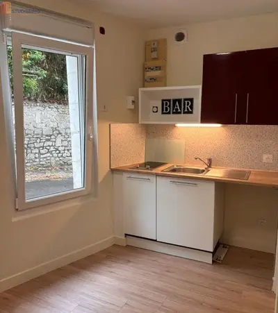 Studio à Saintes