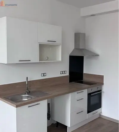 Studio à Saintes