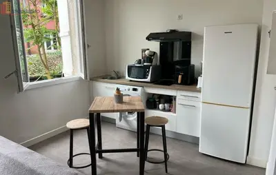 Studio à Brive-la-Gaillarde