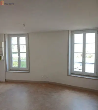 Studio à Auxonne