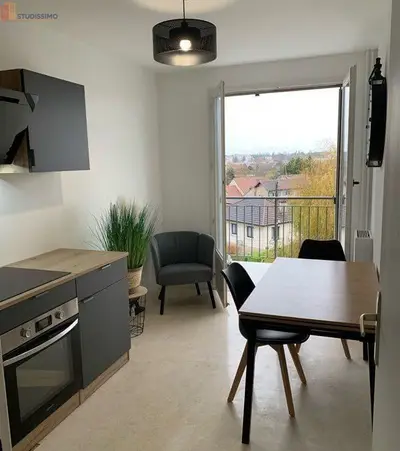 Studio à Longvic