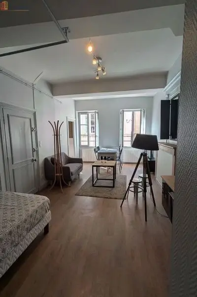 Studio à Beaune