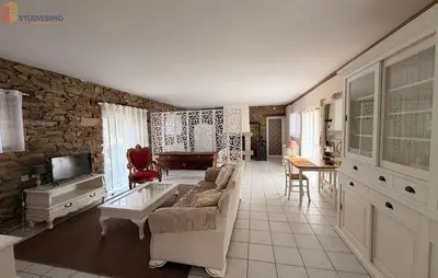 Studio à La Roche-Jaudy