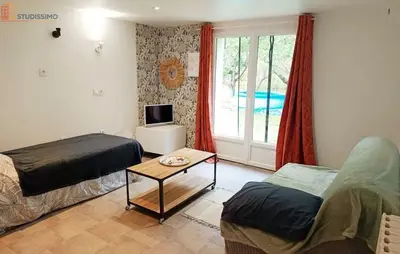 Studio à Mouleydier