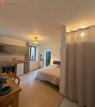 Studio à Saillans