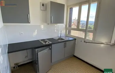 Studio à Valence