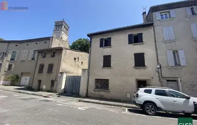 Studio à Valence