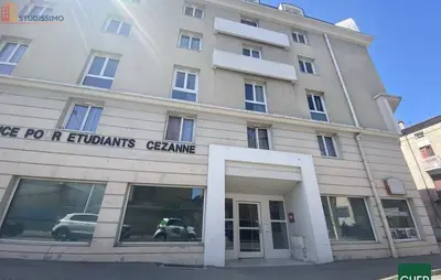 Studio à Valence