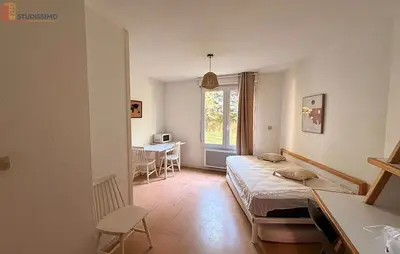 Studio à Valence