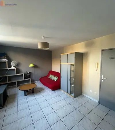 Studio à Valence