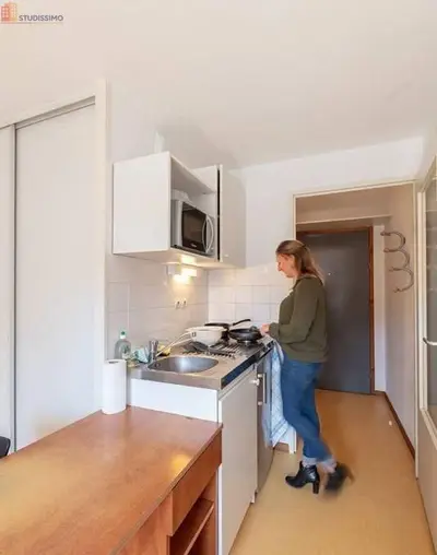 Studio à Valence