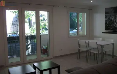 Studio à Valence
