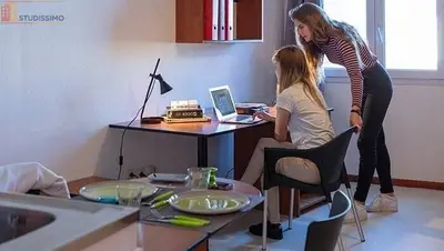 Studio à Valence