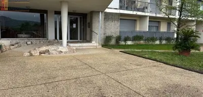 Studio à Valence