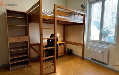 Studio à Valence