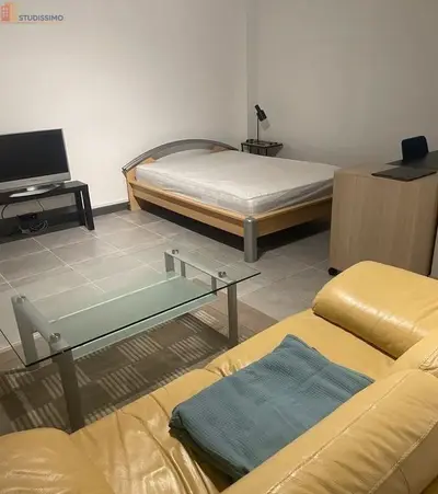 Studio à Valence