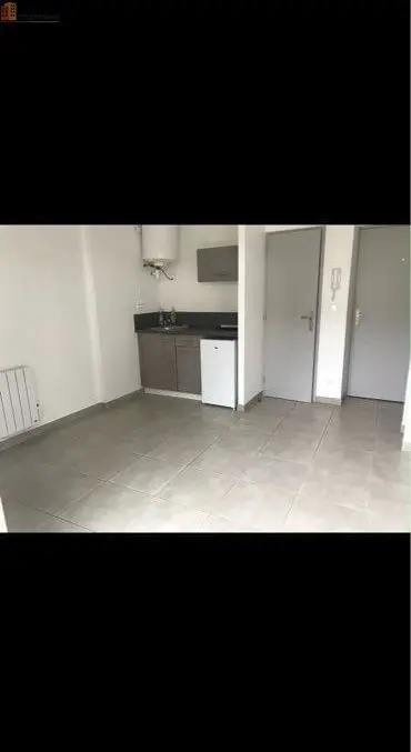 Studio à Valence