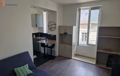 Studio à Valence