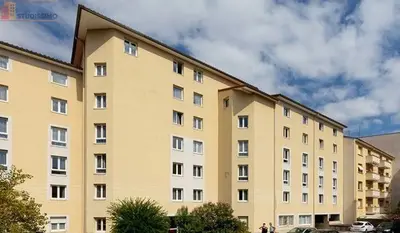 Studio à Valence
