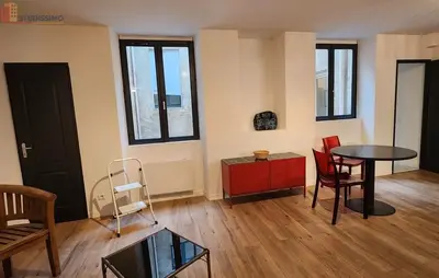 Studio à Valence