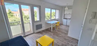 Studio à Valence