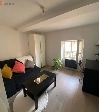 Studio à Valence