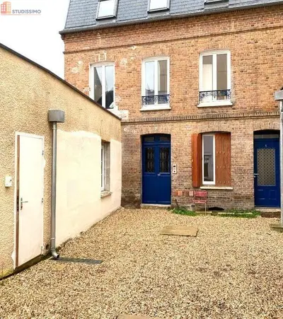 Studio à Évreux