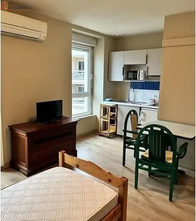 Studio à Alès