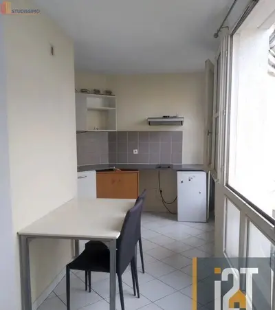 Studio à Nîmes