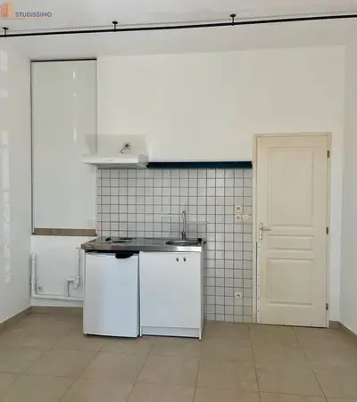 Studio à Beauvoisin