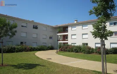 Studio à Rodilhan
