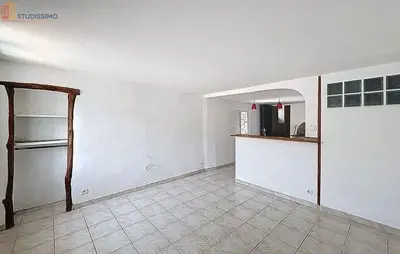 Studio à Alzon