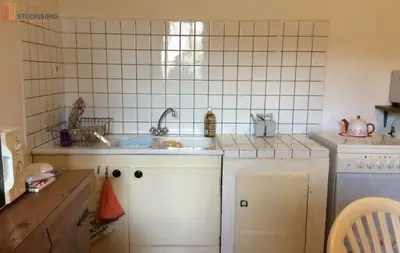Studio à Sauveterre