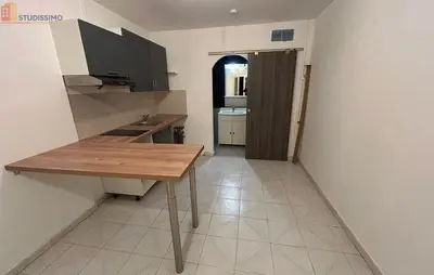 Studio à Rodilhan