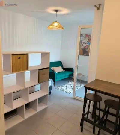 Studio à Saint-Geniès-Bellevue