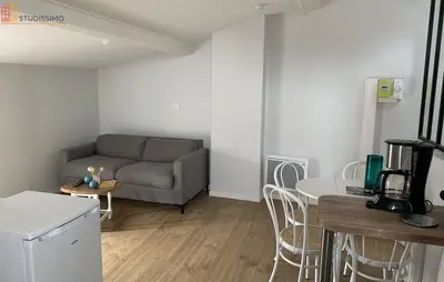 Studio à Créon