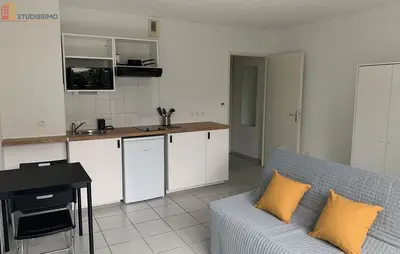 Studio à Montussan